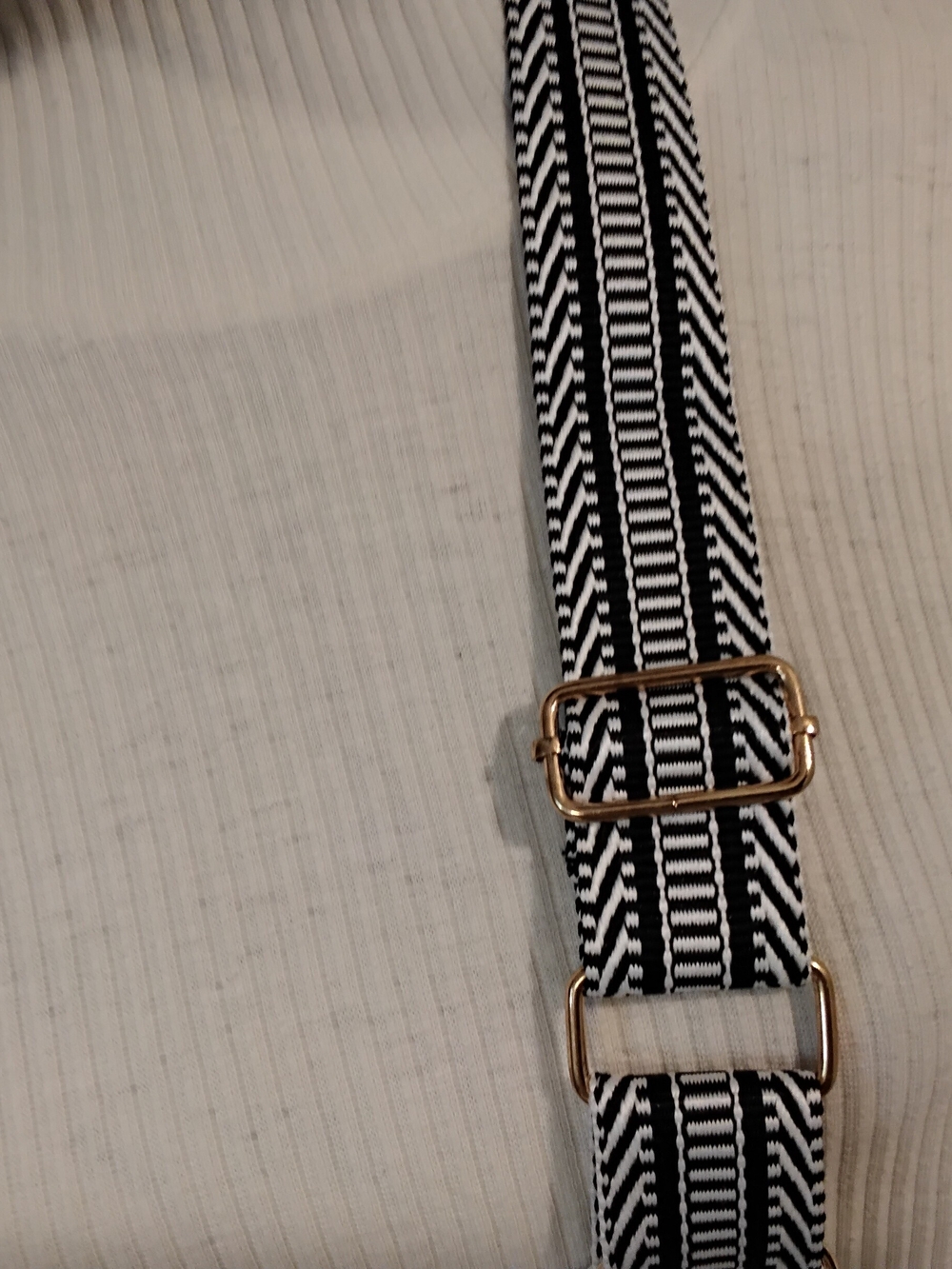 4004 White Leatherette Crossbody Sling Backpack with Patterned Strap - Picture 3 of 7